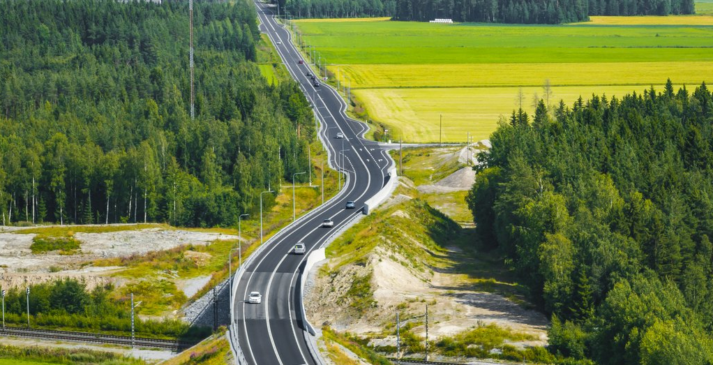Kehysriihen satoa – infrarakentajilla syytä hymyyn